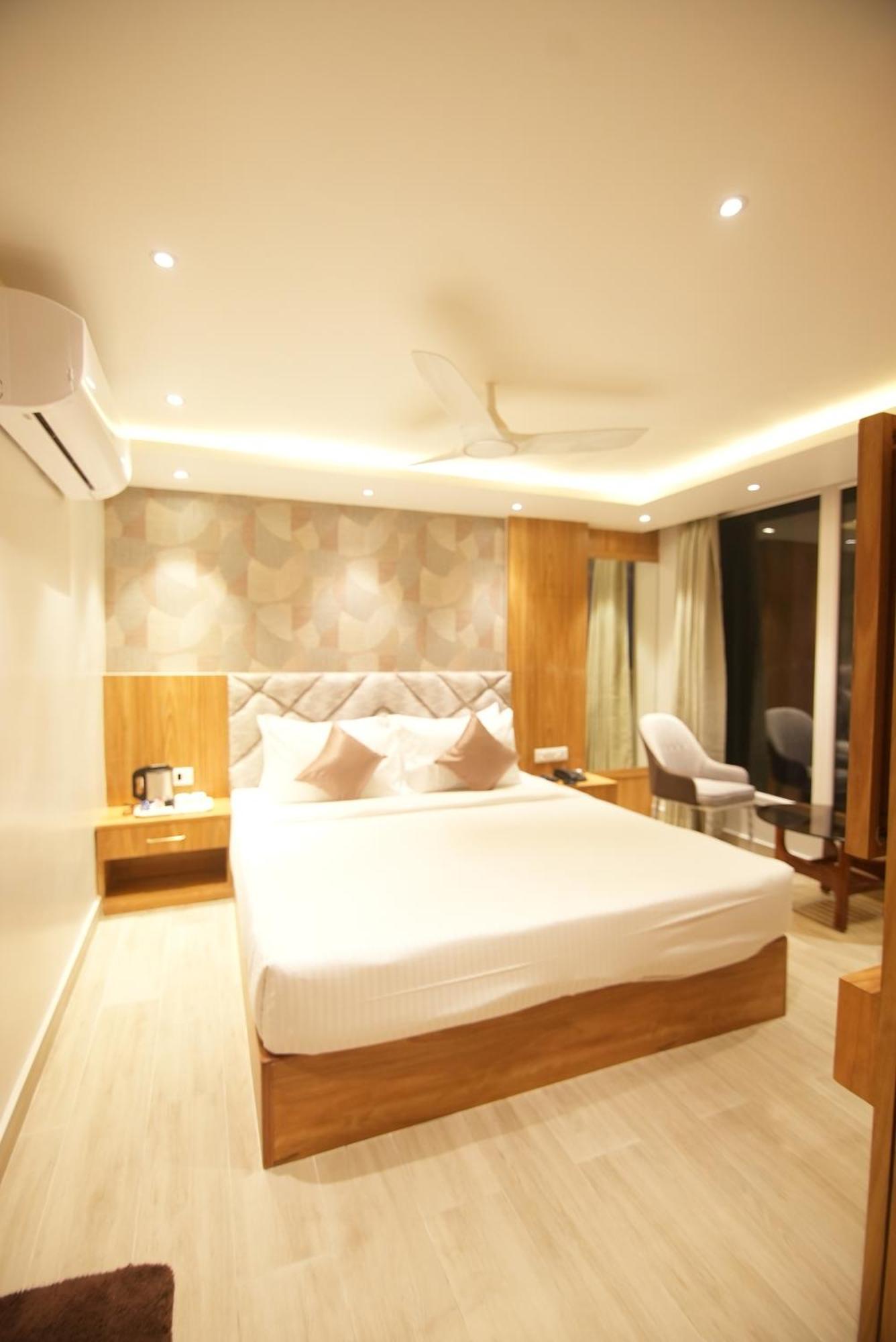 Hotel Dc Star Kolkata Exterior photo